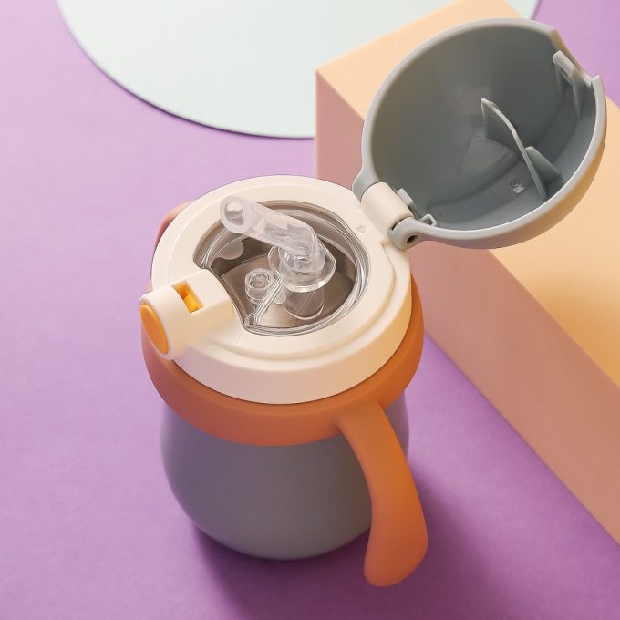 Voden Flašica za Bebe – 260ml
